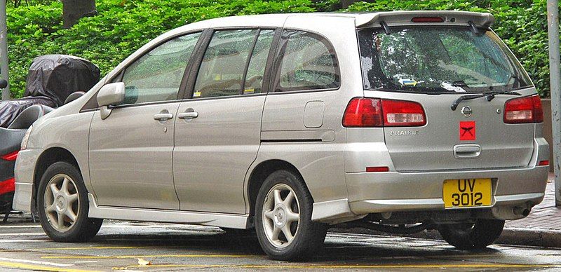 File:Nissan Prairie (rear).jpg