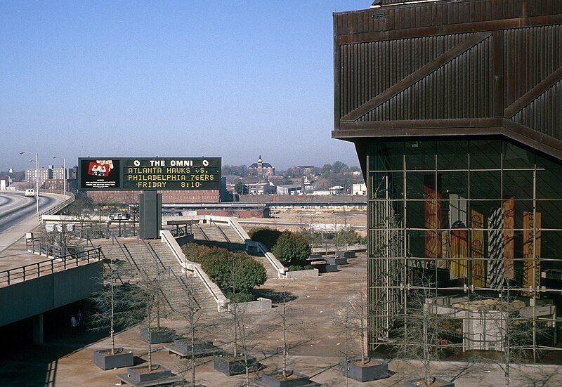 File:Omni Coliseum 1977.jpg