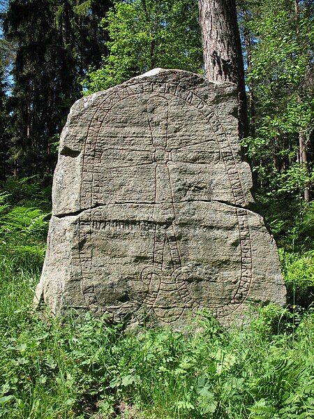 File:Sö 34, Tjuvstigen.JPG