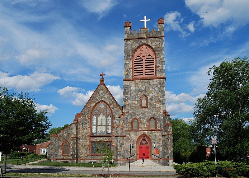 File:Saint Pauls Pawtucket.jpg