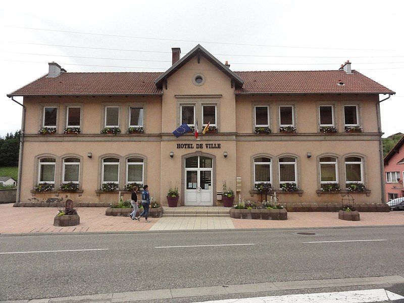 File:Troisfontaines (Moselle) mairie.jpg