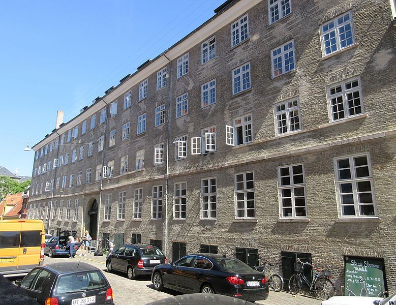 File:Wildersgade Barracks.jpg