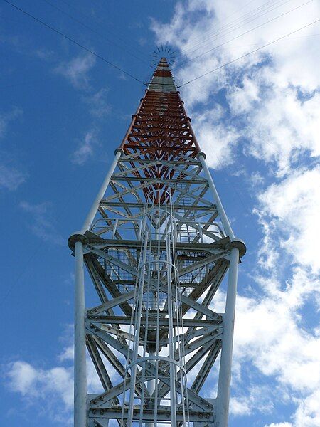 File:Woodside VLF Transmitter.jpg