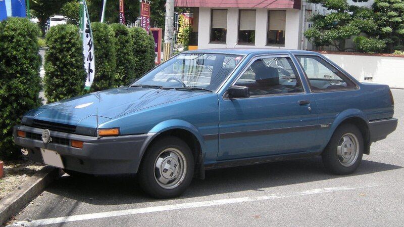 File:85trueno f (cropped).jpg