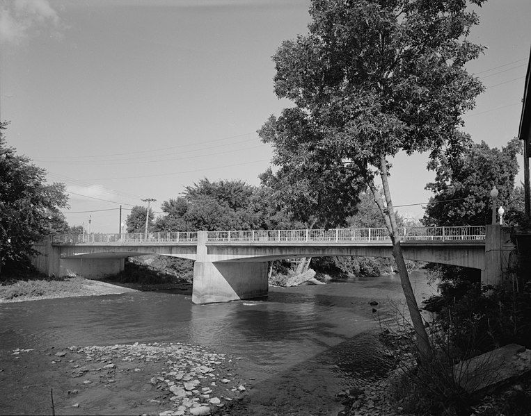 File:Alden Bridge.jpg