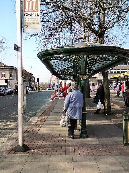 File:Bus shelter, Hyde.jpg