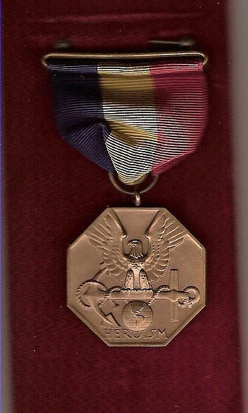 File:CartanoWWIIMedal-front.jpg