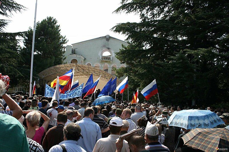 File:Concert in Tskhinvali-2.jpg