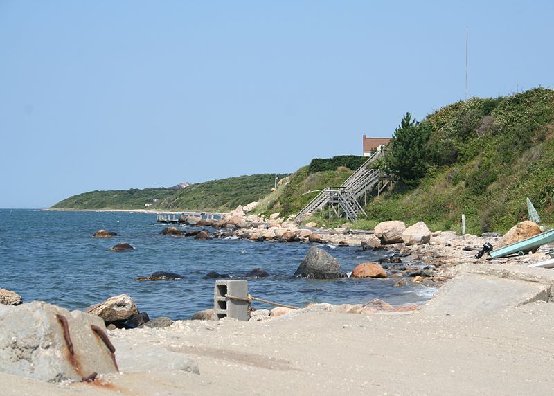 File:EasternShoreLakeMontauk.jpg