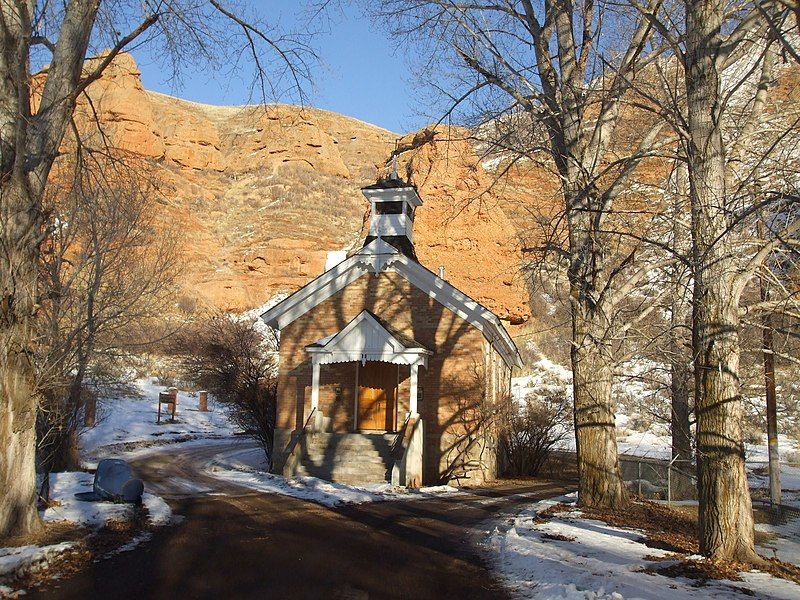 File:EchoUtahChurch.jpg