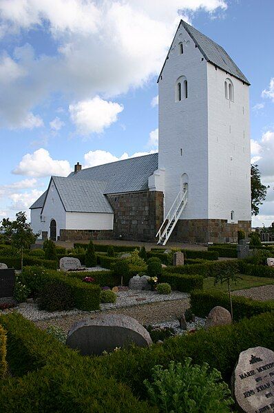 File:Fur Kirke 2.JPG