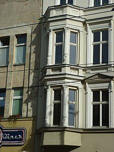 Bay window detail