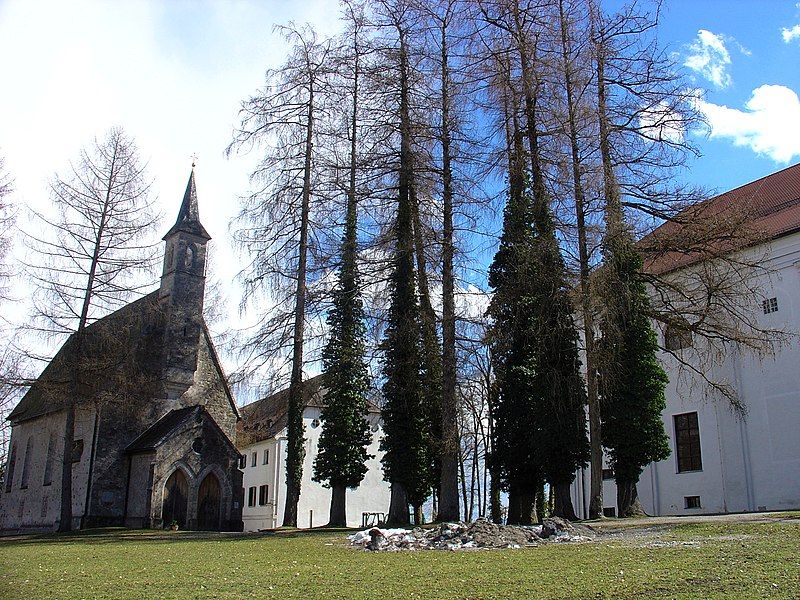 File:Kloster Herrenchiemsee 03.jpg