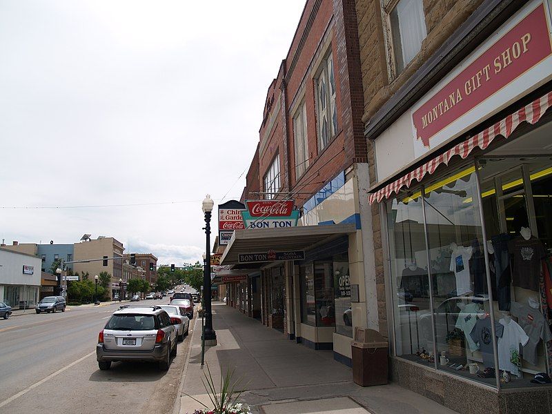 File:LewistownMontana.jpg