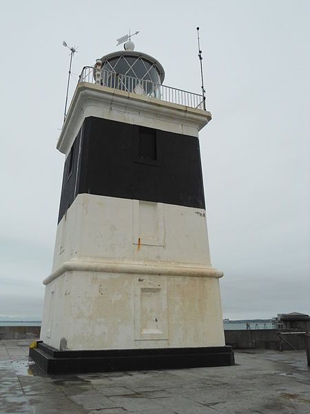 File:LighthouseHolyheadBreakwater2.jpg