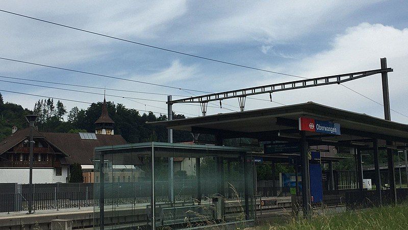 File:Oberwangen railway station.jpg