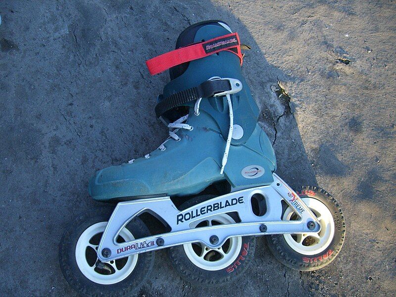 File:Rollerblade-coyote.JPG