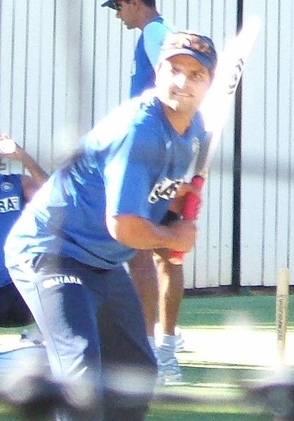 File:Suresh Raina batting.jpg