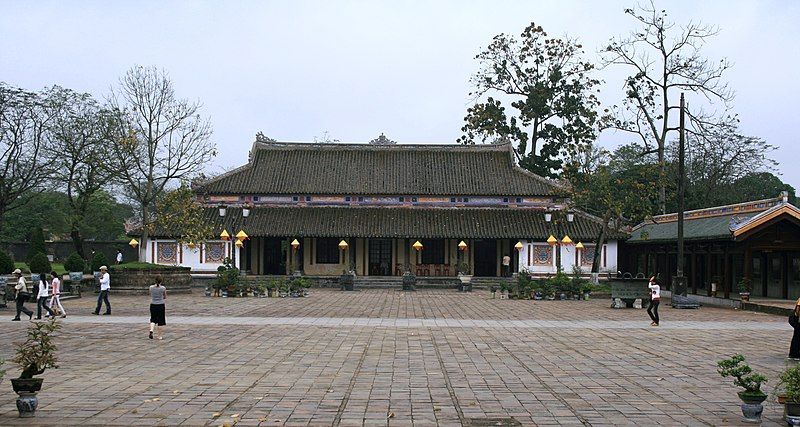 File:Tả Vu (Huế).jpg