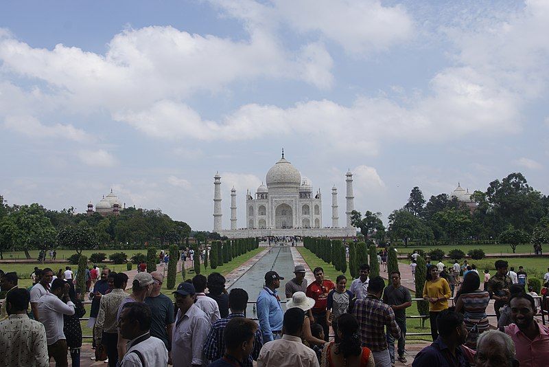 File:Taj Mahal 9794.jpg