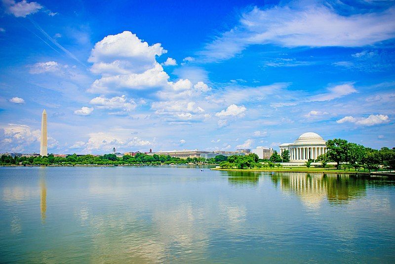 File:Tidal Basin Glow.jpg