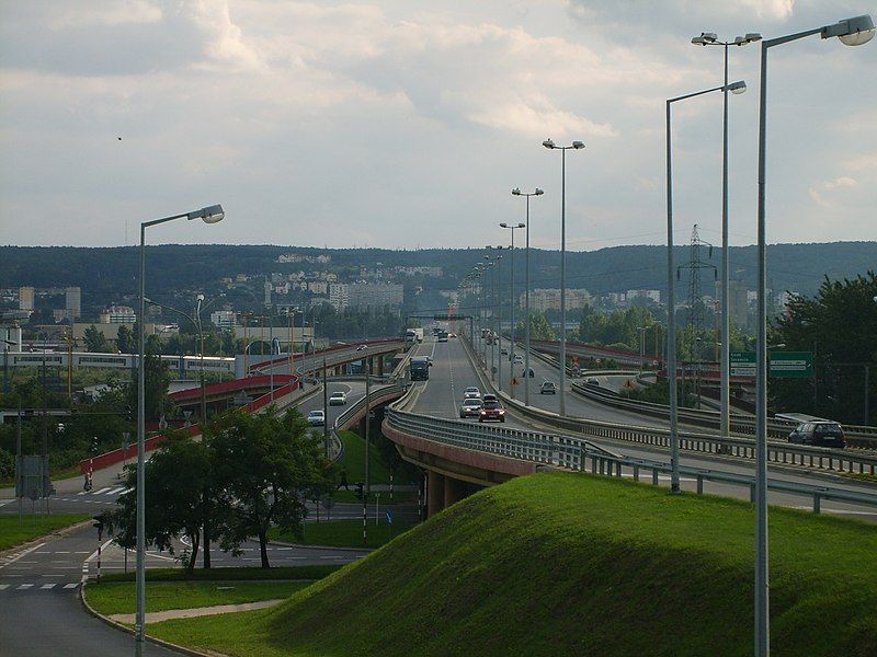 File:Trasa Kwiatkowskiego Gdynia1.jpg