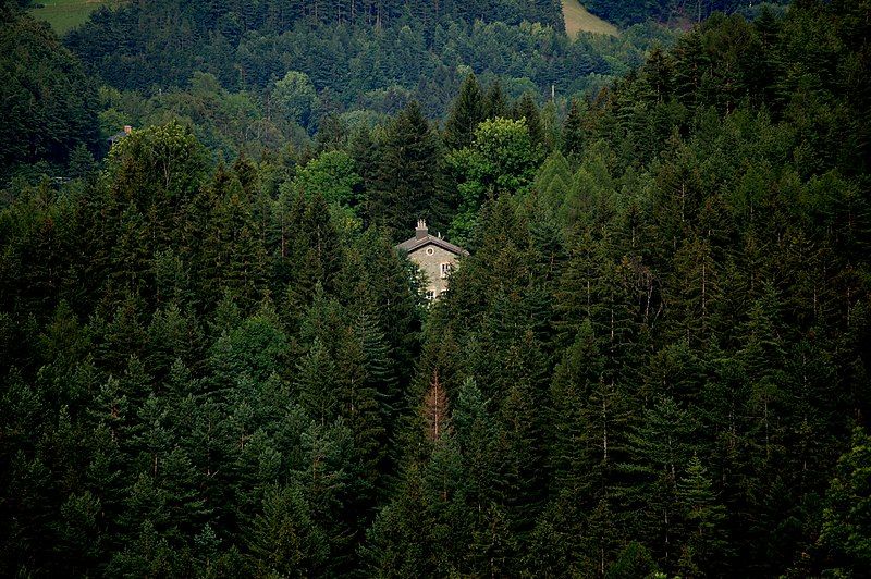 File:Breitenstein Wächterhaus 157.jpg