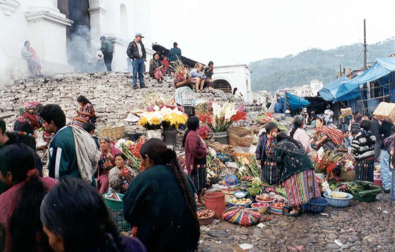 File:Chichicastenango.jpg