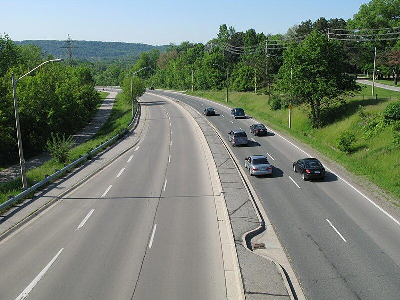 File:Cootes Drive.jpg