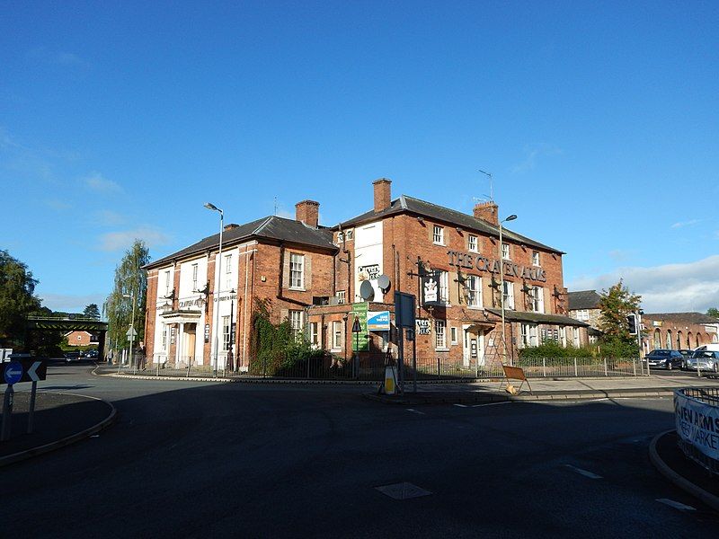 File:Craven Arms Hotel.jpg