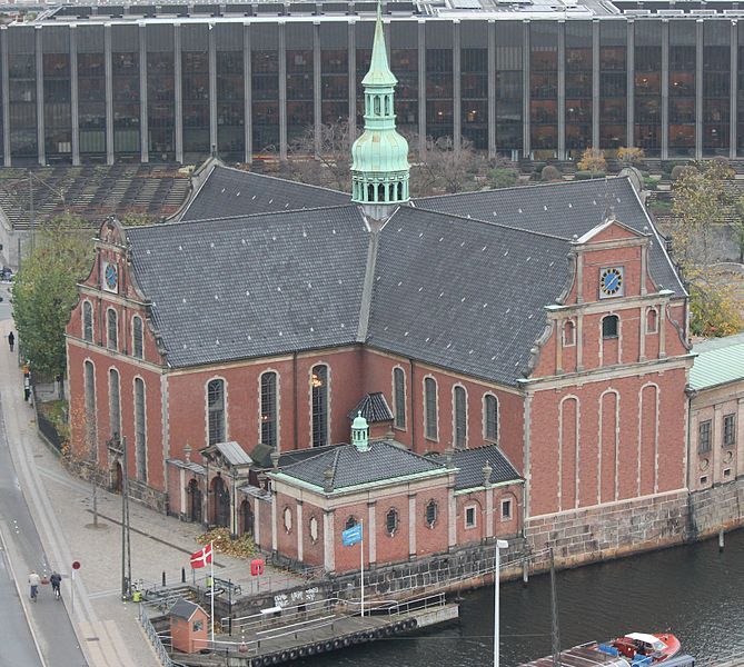 File:Holmens Kirke.jpg