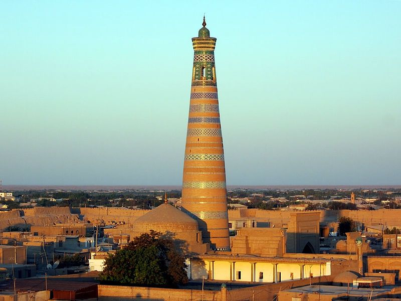 File:Islom-Hoja Minaret (8145421671).jpg