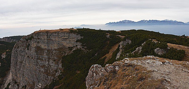 File:Monte Roen summit.jpg