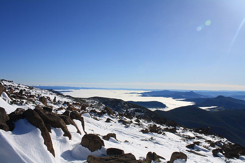 File:Mount Wellington Winter.JPG