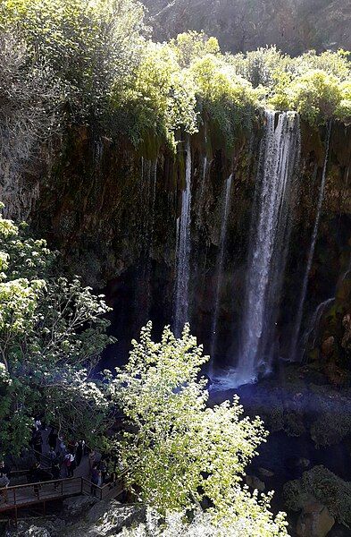 File:Mut Yerköprü Falls.jpg