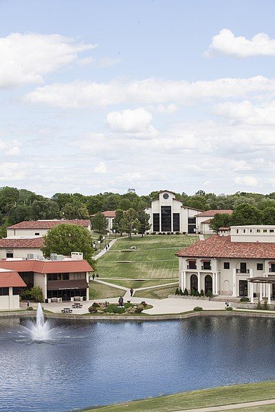 File:OKWU Campus 2.jpg