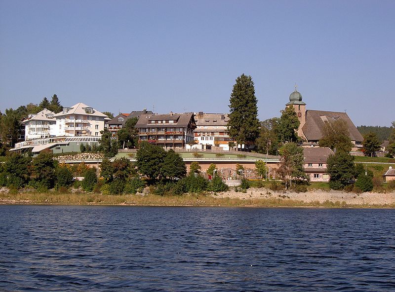 File:Schluchsee 01.jpg