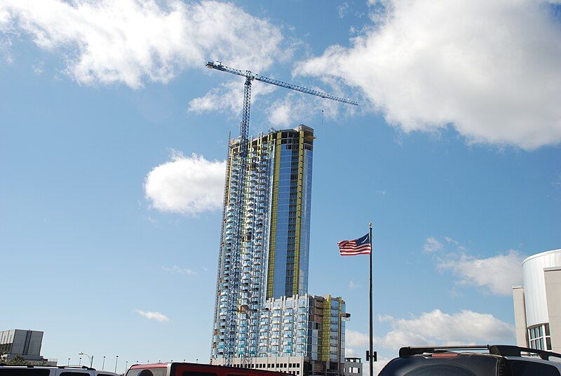 File:360Condosaustin.JPG