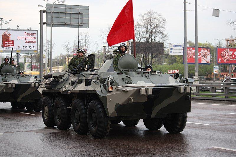 File:BTR-80 (4716854356).jpg