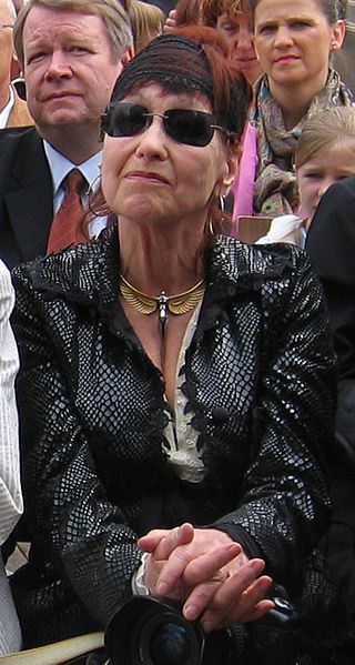 File:Karin-Székessy--w.jpg