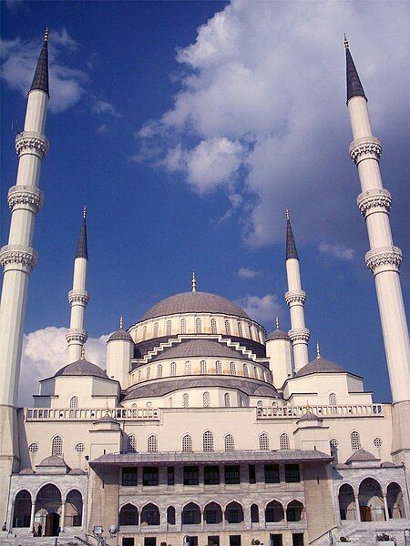 File:Kocatepe Mosque Ankara.jpg