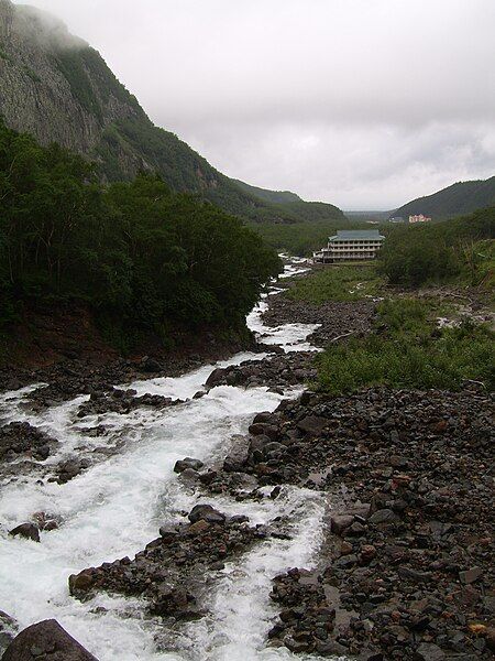 File:River, Paektu Mountain.jpg