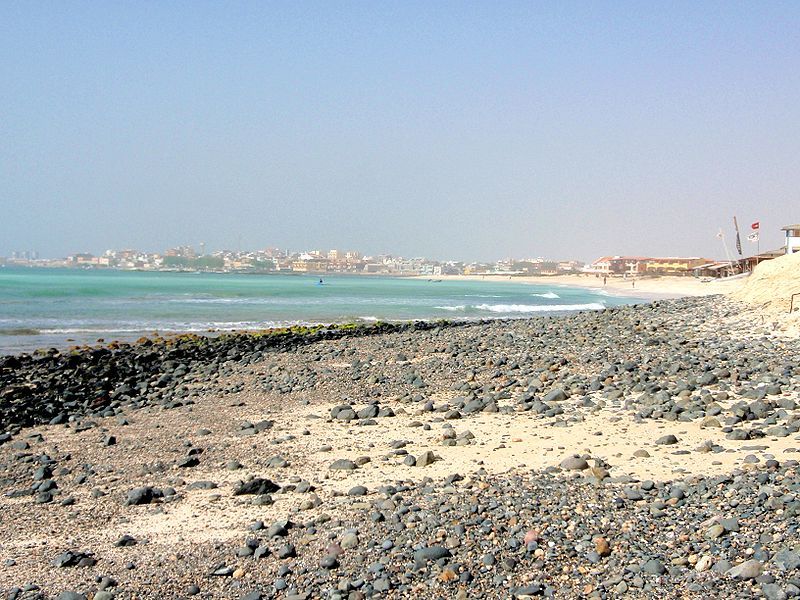 File:Sal Rei Beach.jpg