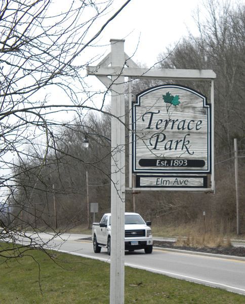 File:TerraceParkSign.JPG