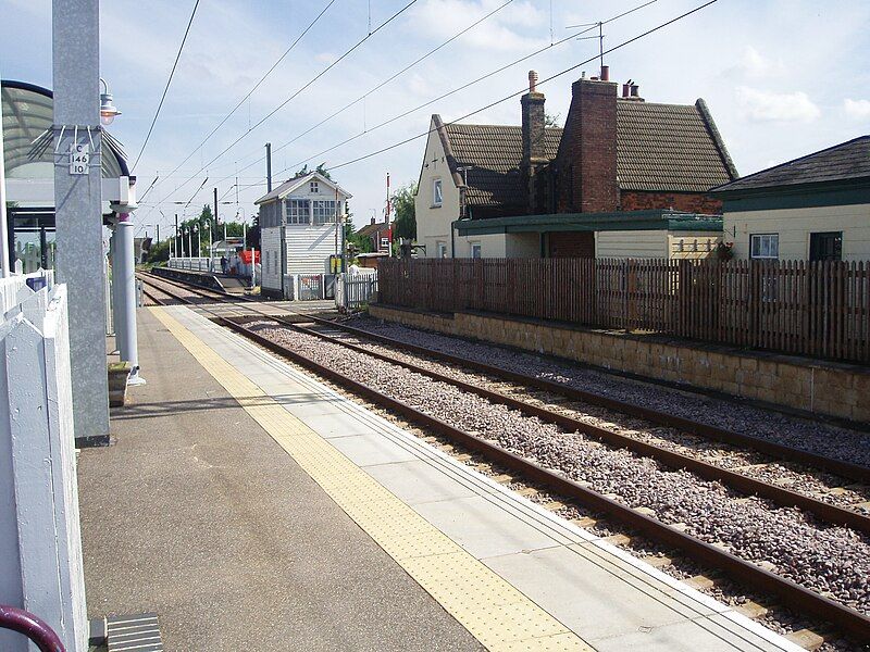 File:Watlington railway station.jpg