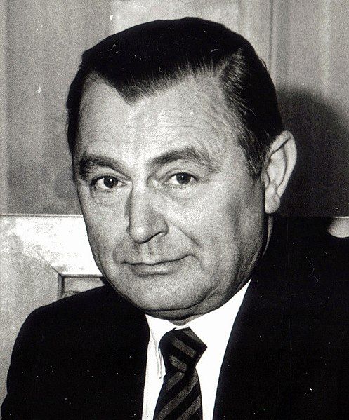 File:Zbigniew Messner 1988.jpg