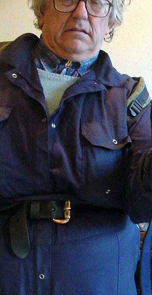 File:Aa boilersuit lapels.jpg