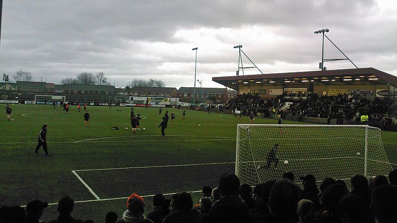 File:EastStirlingvDundeeUnited-20090111.jpg