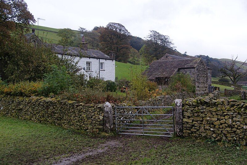 File:Gap Farm, Dentdale.jpg