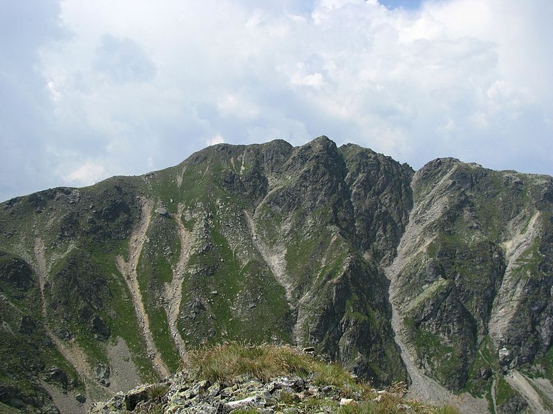 File:Geierhaupt South-East Face.jpg